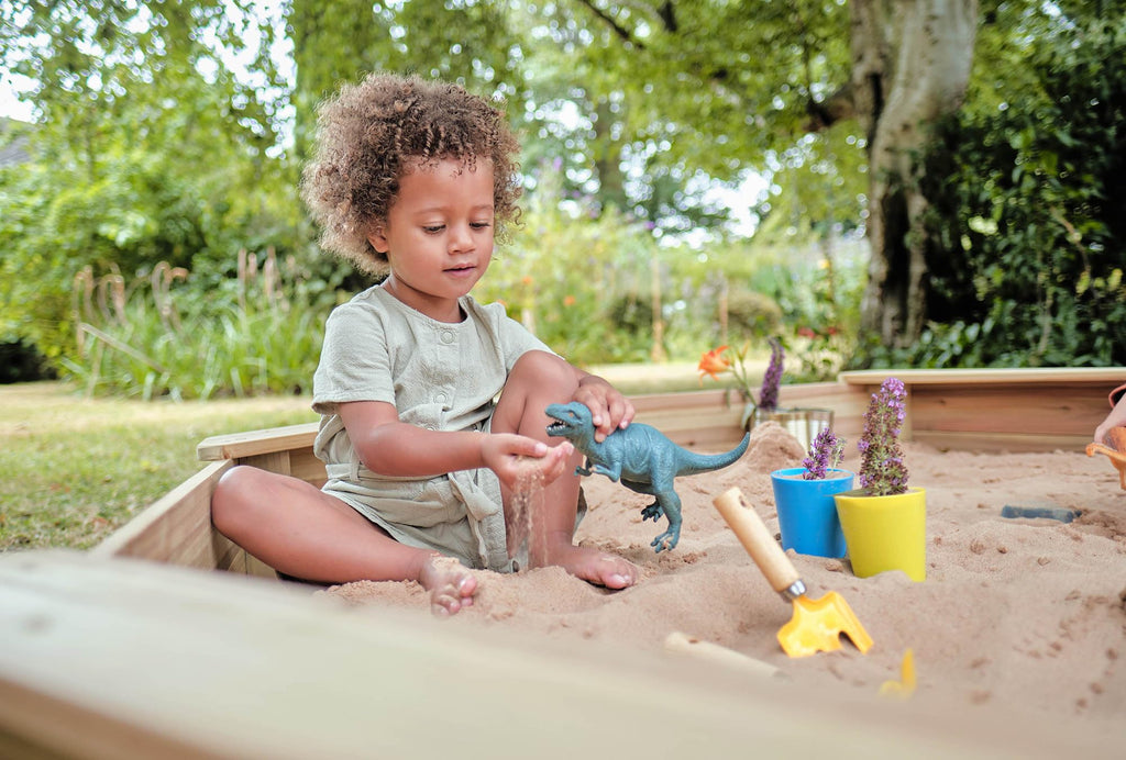 Play Giant Wooden Octagonal Sandpit